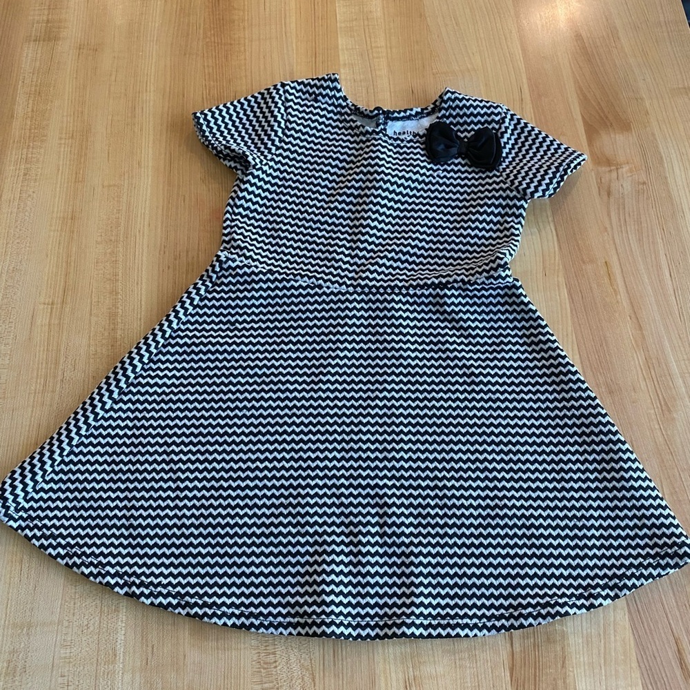 3 for 12 $ Health Tex  little girl dress black and white sizeT3
